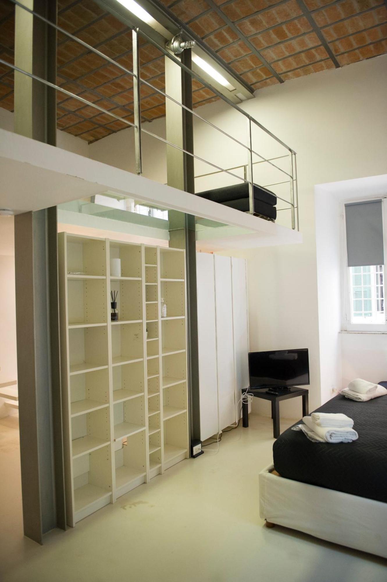 Modern Loft In The Center Of Appartamento